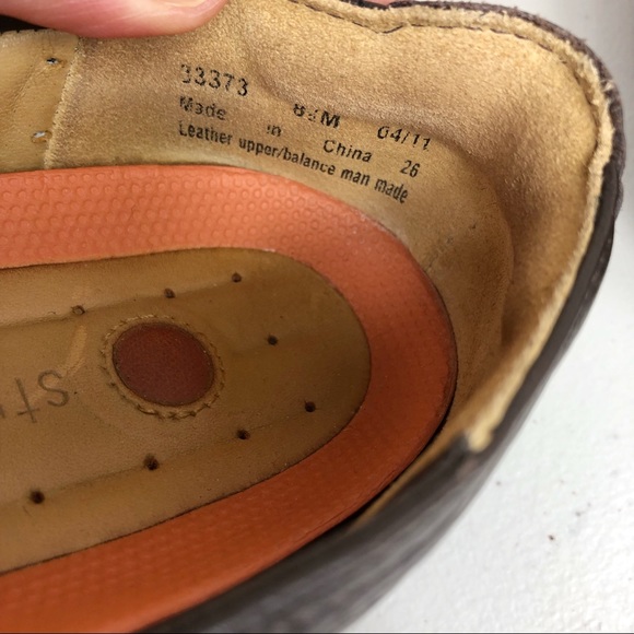 Clarks Brown Shoes Size 8.5 - Picture 3 of 8